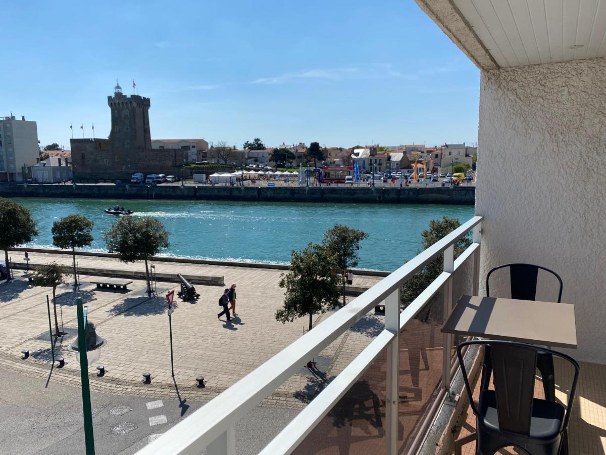 Vue Panoramique: Seaside Retreat With Panoramic Views Apartment Les Sables-d'Olonne