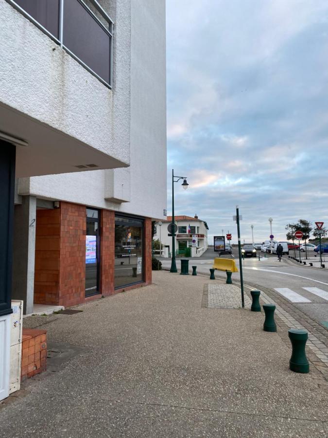 Vue Panoramique: Seaside Retreat With Panoramic Views Apartment