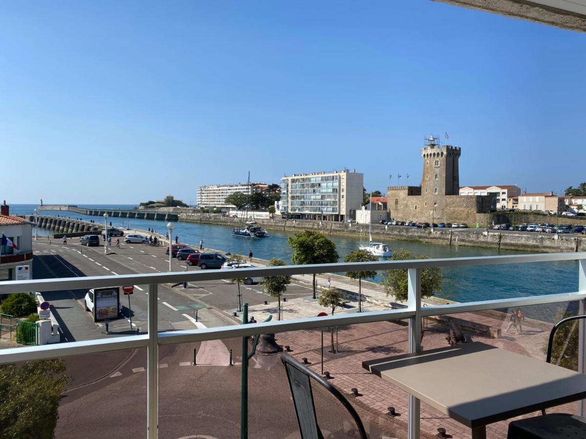 Vue Panoramique: Seaside Retreat With Panoramic Views Apartment Les Sables-d'Olonne